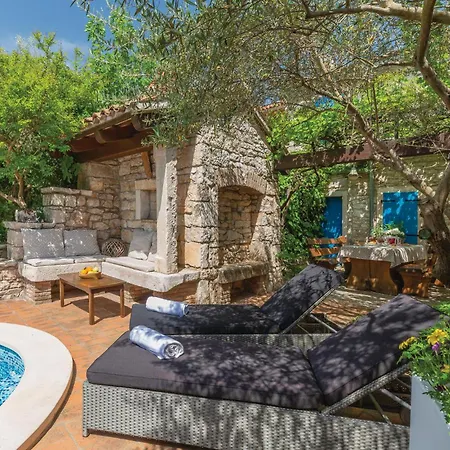 Prázdninový dům Beautiful In With Sauna *
